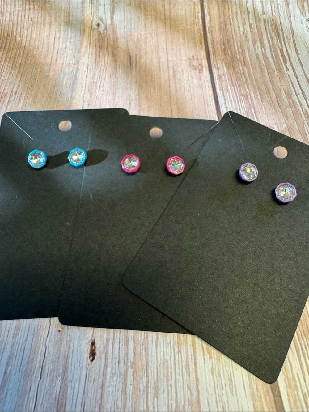 Like New Set of 3 Hexagon Earrings Item #PHK7816